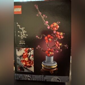 LEGO Botanicals Plum Blossom Building Sets for Adults - Artificial Flower NEW